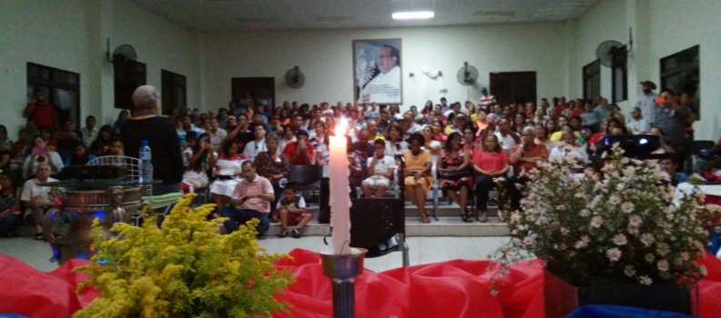 Noche típica en la Escuela Internacional 2015: el “Gran Banquete”